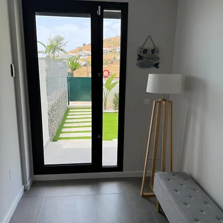 Villa Alya - Tropicana - Direct Sea View